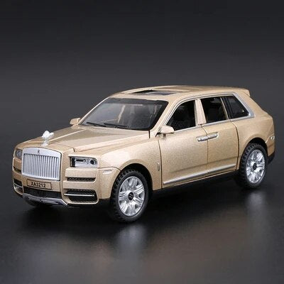Rolls Royce Cullinan Resembling Metal Die Cast Car - 1:32 Scale - Golden
