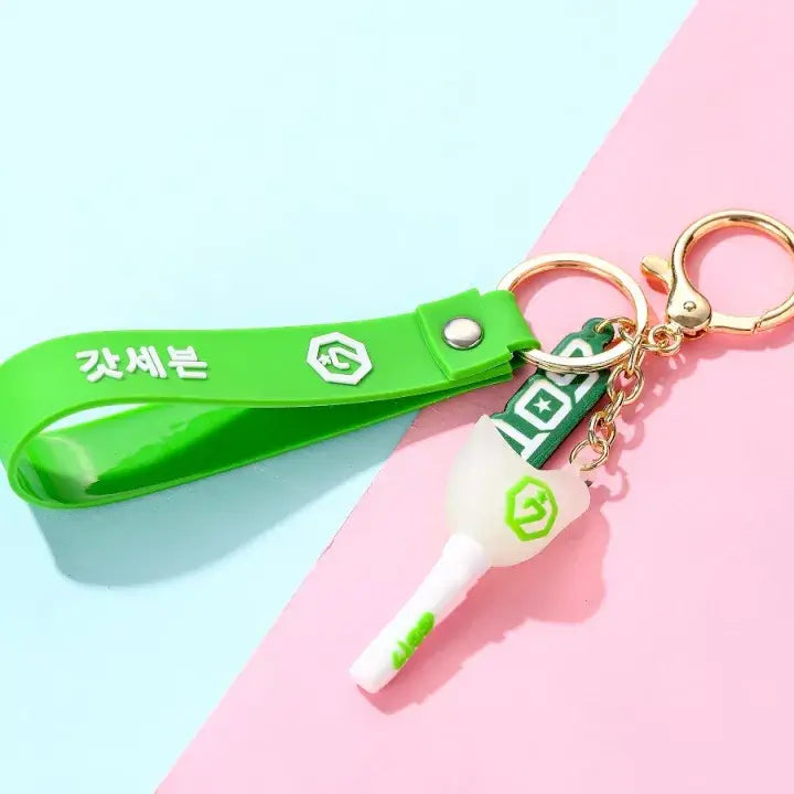 GOT7 Lightstick Keychain - K-pop group lighsticks keychains