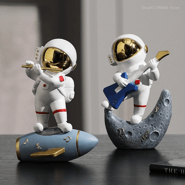 Funky Space Astronaut Music Band Figures Set Of 4 - Height 10cm