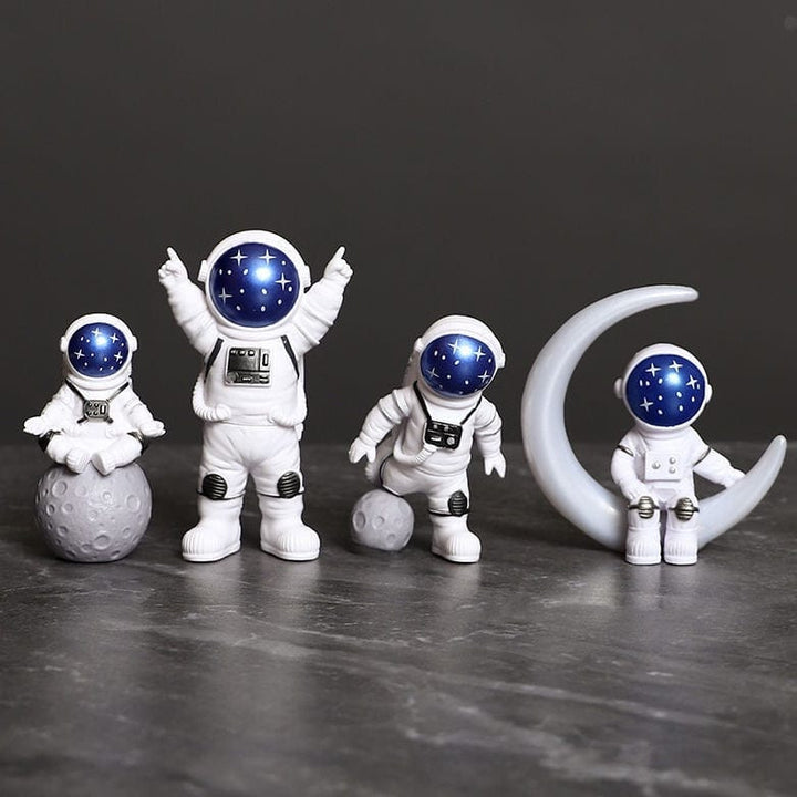 Funky Space Astronaut On Moon Figures Gift Set Available In India
